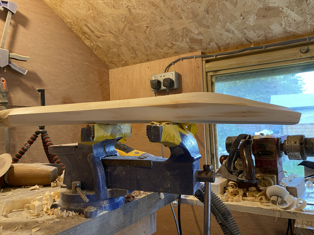 5072B05F-0480-4F3E-B896-32783F144B2C