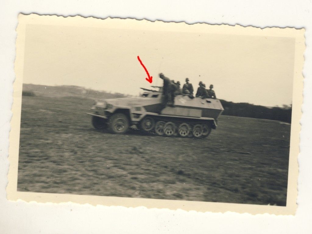 Schützenpanzerwagen SdKfz. 251 - BLECHAUSFÜHRUNG