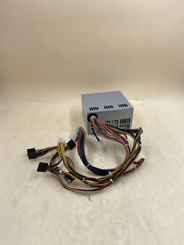 SPARKLE POWER SPI600A8BB 80PLUS 600 WATTS ATX12V SWITCHING POWER SUPPLY