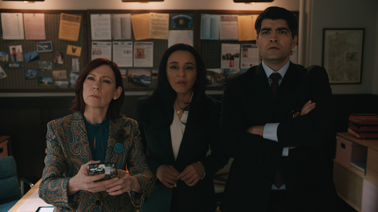 Elsbeth.S02E19.I’ve.Got.a.Little.List.2160p.10bit.AMZN.WEB-DL.DDP5.1.HEVC-Vyndros.mkv_snapshot_21.58