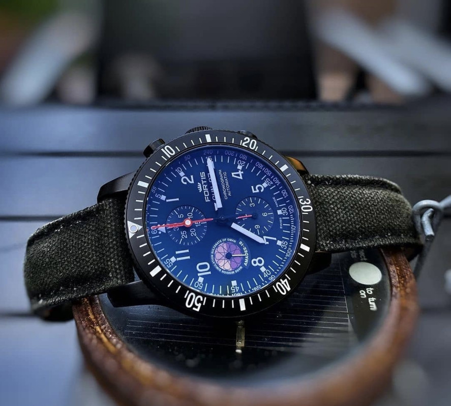 2A04AED3-CC50-4A5F-AD0E-4745F563897F