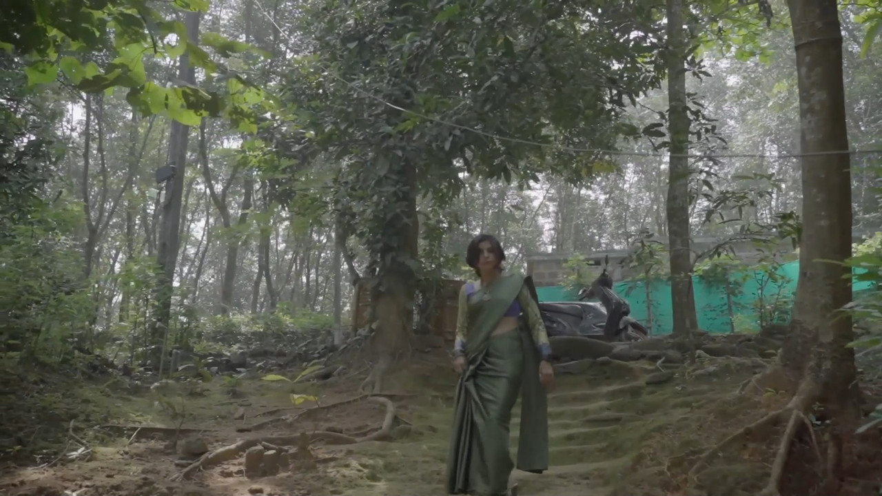 [Image: Hot-lady-from-malayalam-short-film-mp4-s...37-043.jpg]