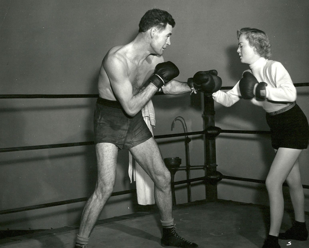 Audrey_Totter_b80