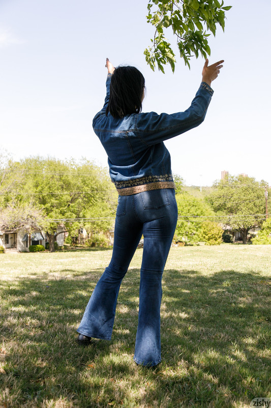 full_005_9084091812140042