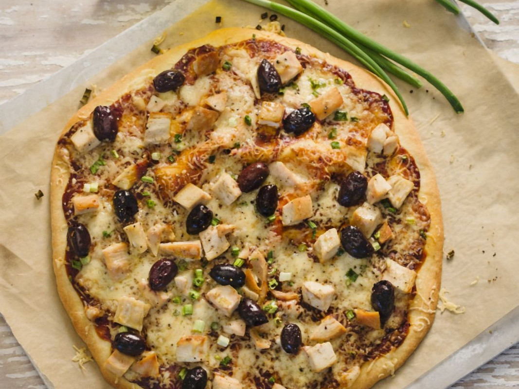 պիցցա հավի կրծքամսով 33սմ