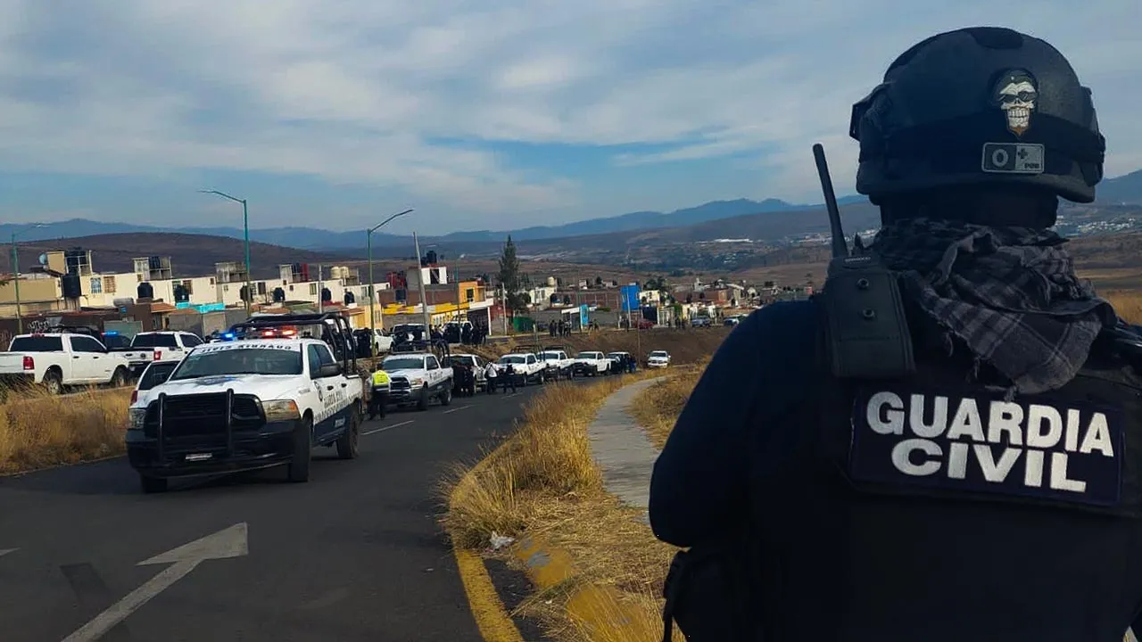 Enfrentamiento en Michoacán deja dos policías muertos