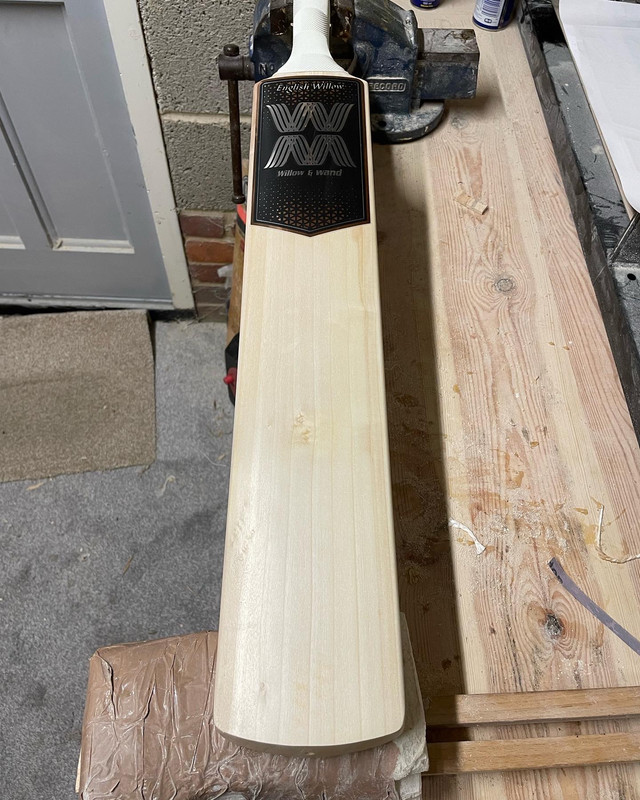 E69471C3-9407-494D-A15A-2F3D665D51F2