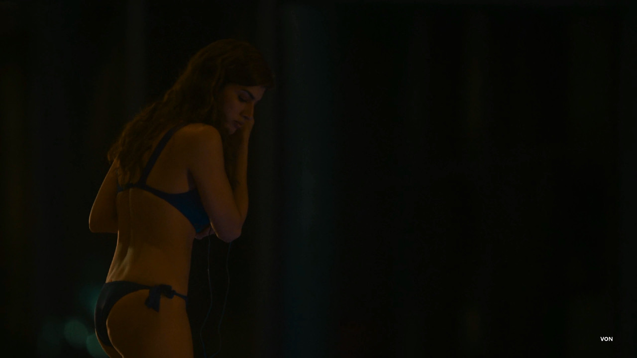 Inside Edge S02_4K_PART I.mkv_snapshot_02.09_[2021.06.21_19.19.14]