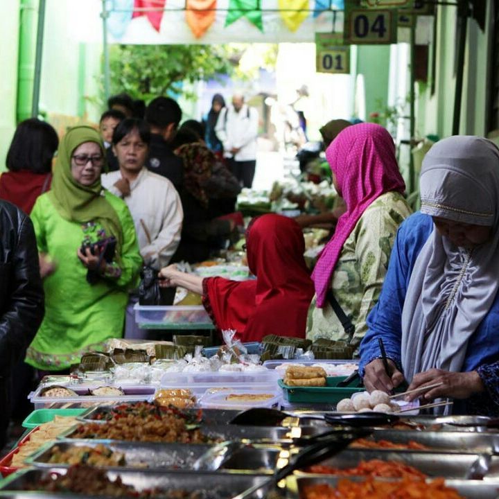 Pasar Ramadan Kauman
