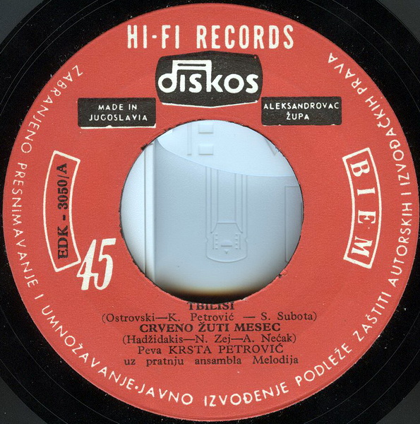 R-2371965-1280166858