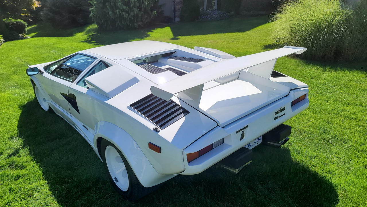 0 88 countach 2