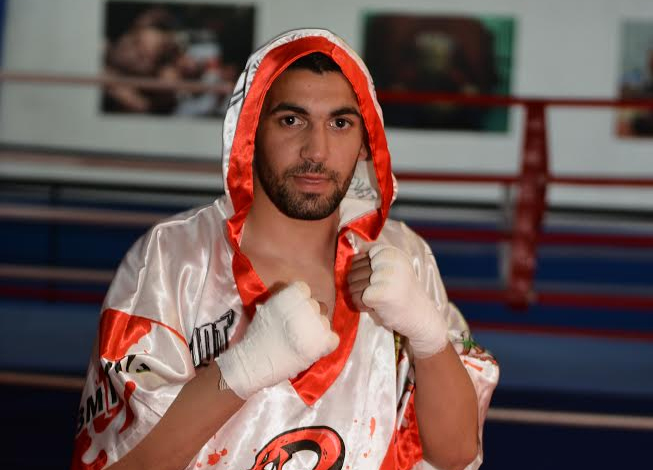 Пепелянката приспа класен французин с фамозен нокаут