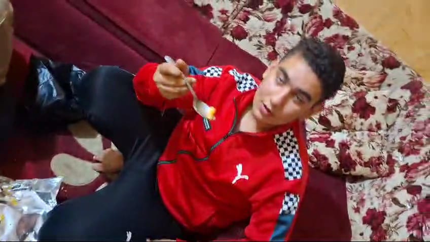 صورة الباز الكبير