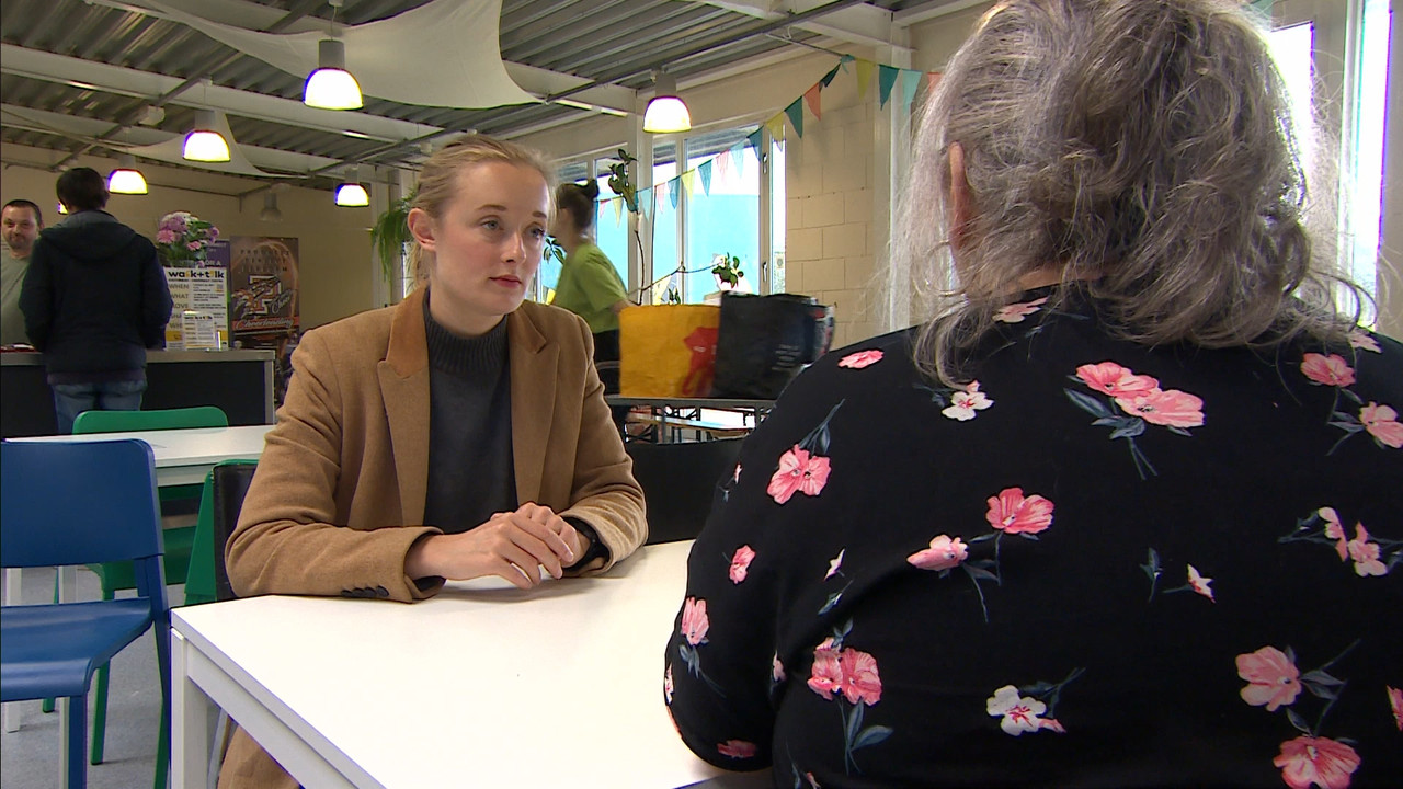 10.13 - 18.00.00 - ITV News West Country. Bringing you all the latest....ts_snapshot_12.34.310