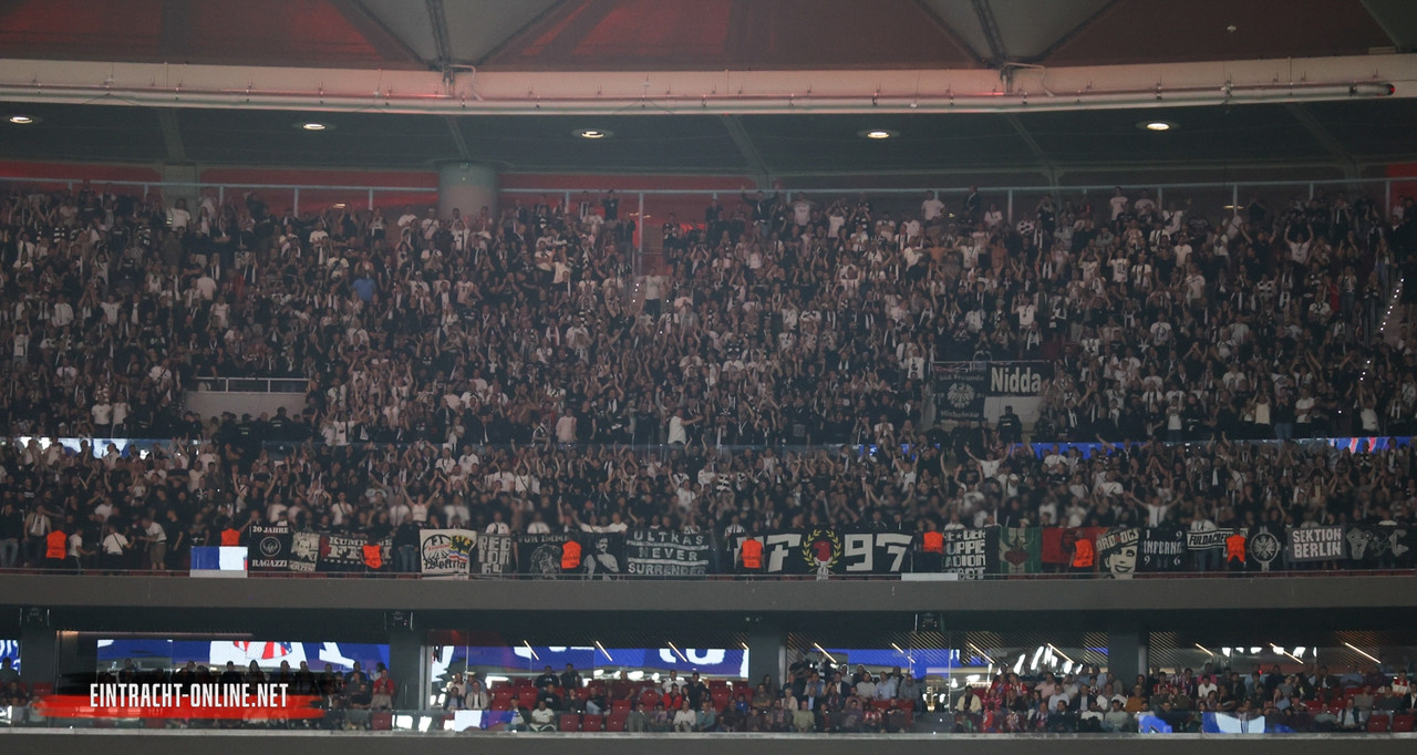 25-26-championsleague-atletico-madrid-eintracht-frankfurt-0014