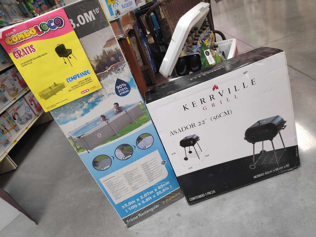 Alberca mas asador combo loco HEB 