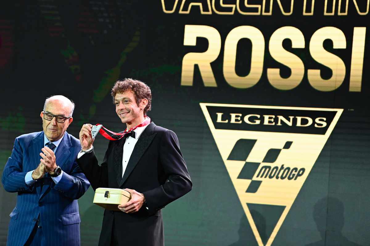 Валентино Росси официально получил статус MotoGP Legend