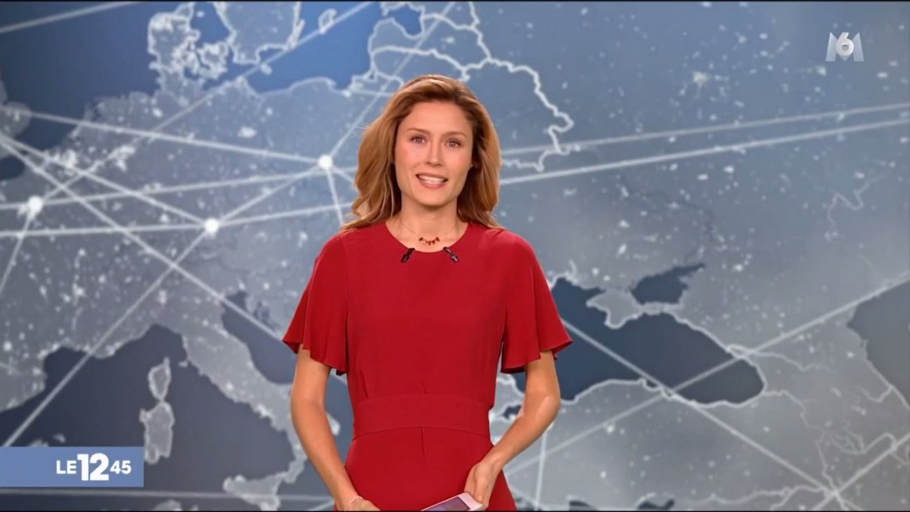 Diane Douzillé 251217.mp4_snapshot_01.46_[2017.12.26_00.23.14]