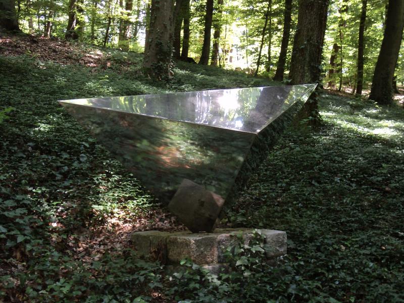 Dotrscina-skulptura04.jpg