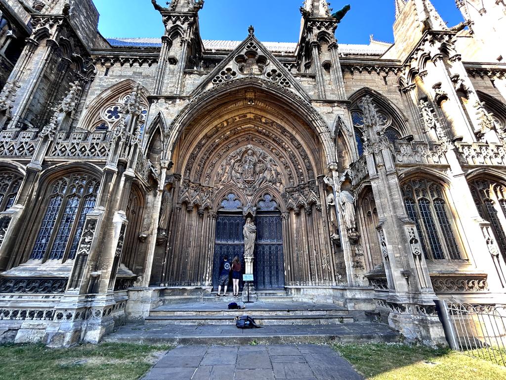 Пёстрая лента. Путешествие по сельским дорогам Англии в мае 2025 г.