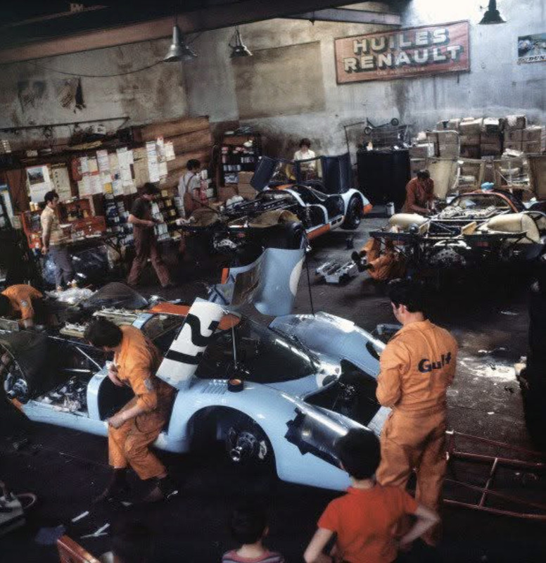 7B5A360E-57F8-4C40-A51C-BD023AA466D2