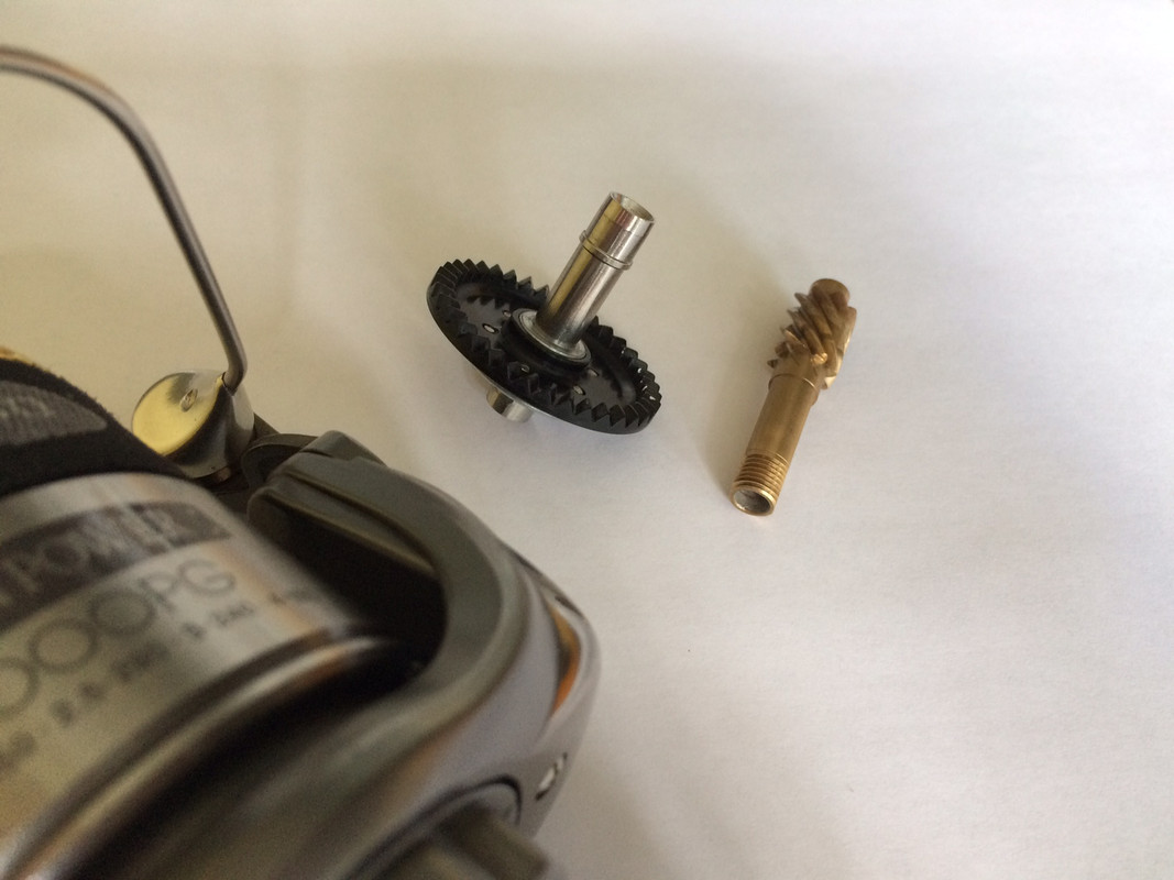 IMG_4283  Главная Пара Shimano Twin Power 02 3000-4000-5000 PG –