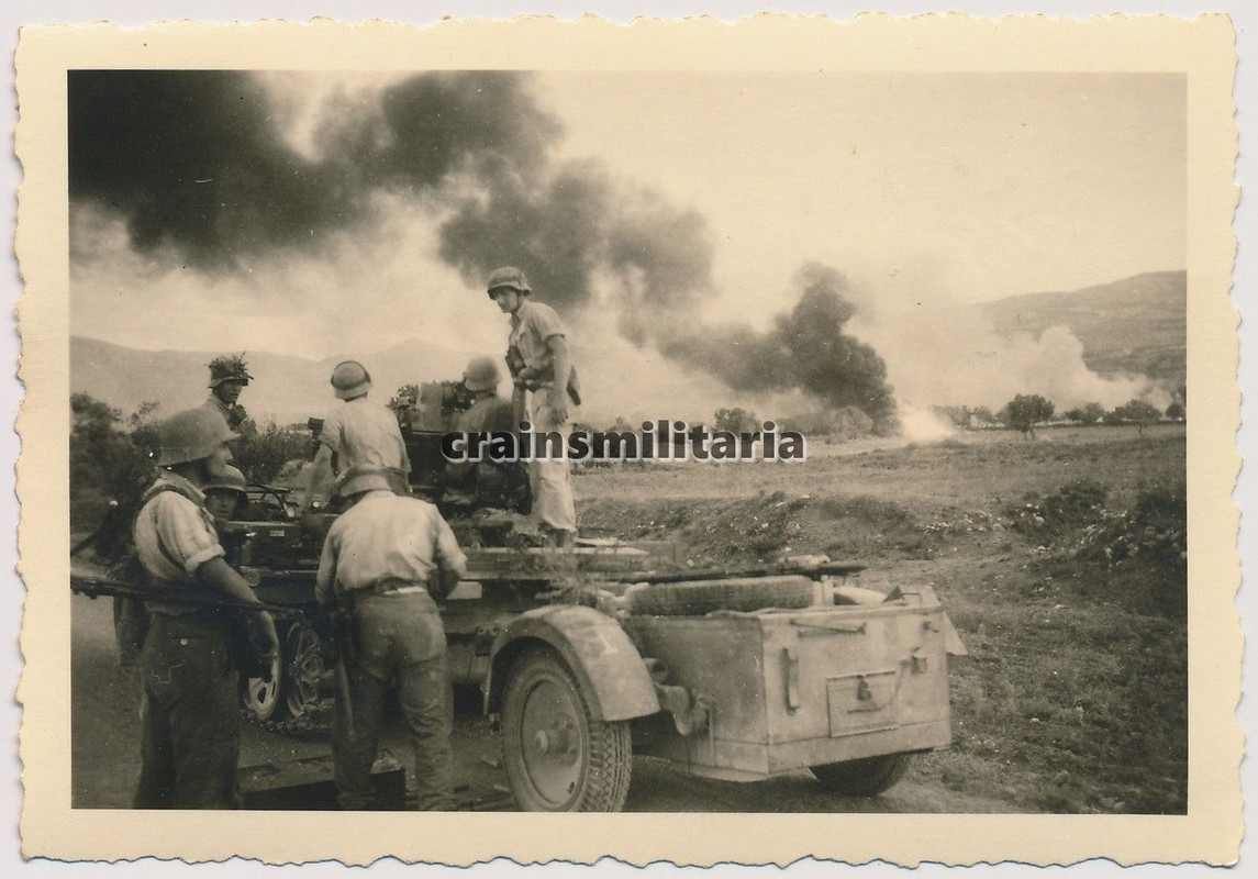 Orig. Foto SdKfz 10-5 Halbkette Anhänger 2 cm Fl
