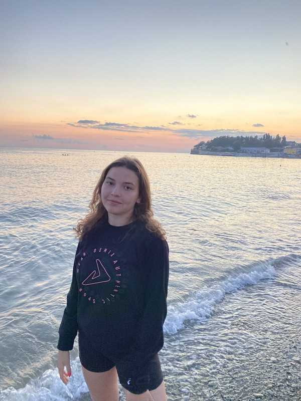 D2E9DDA4-2974-45E5-A122-4D1B6E27891A