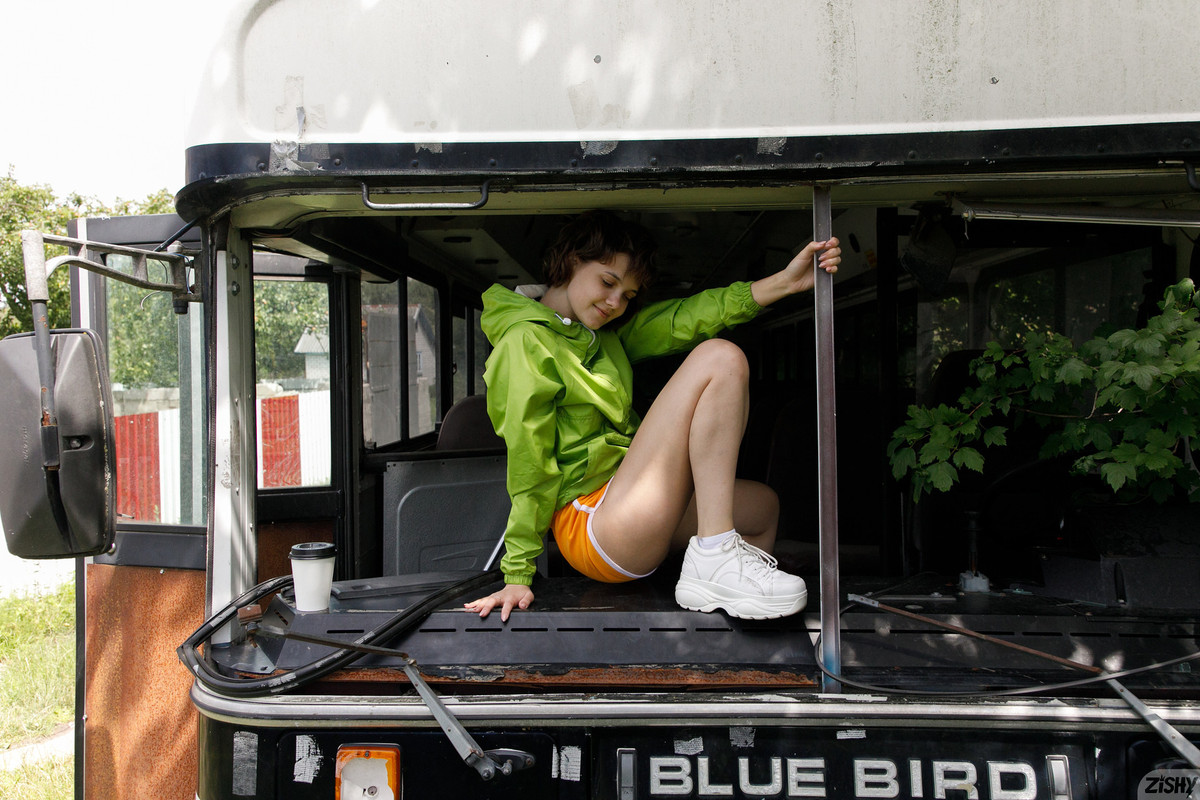 full_043_1404497389135029