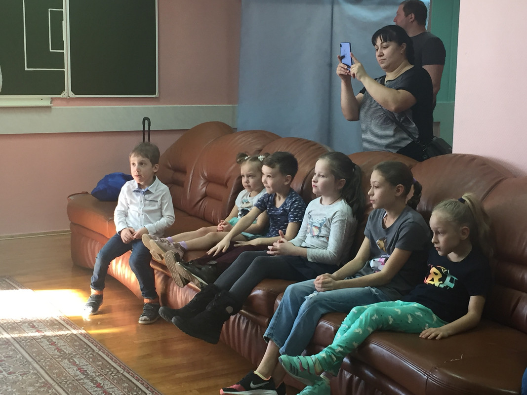 E244C3B2-B84B-4545-BC89-B21308ACE28B