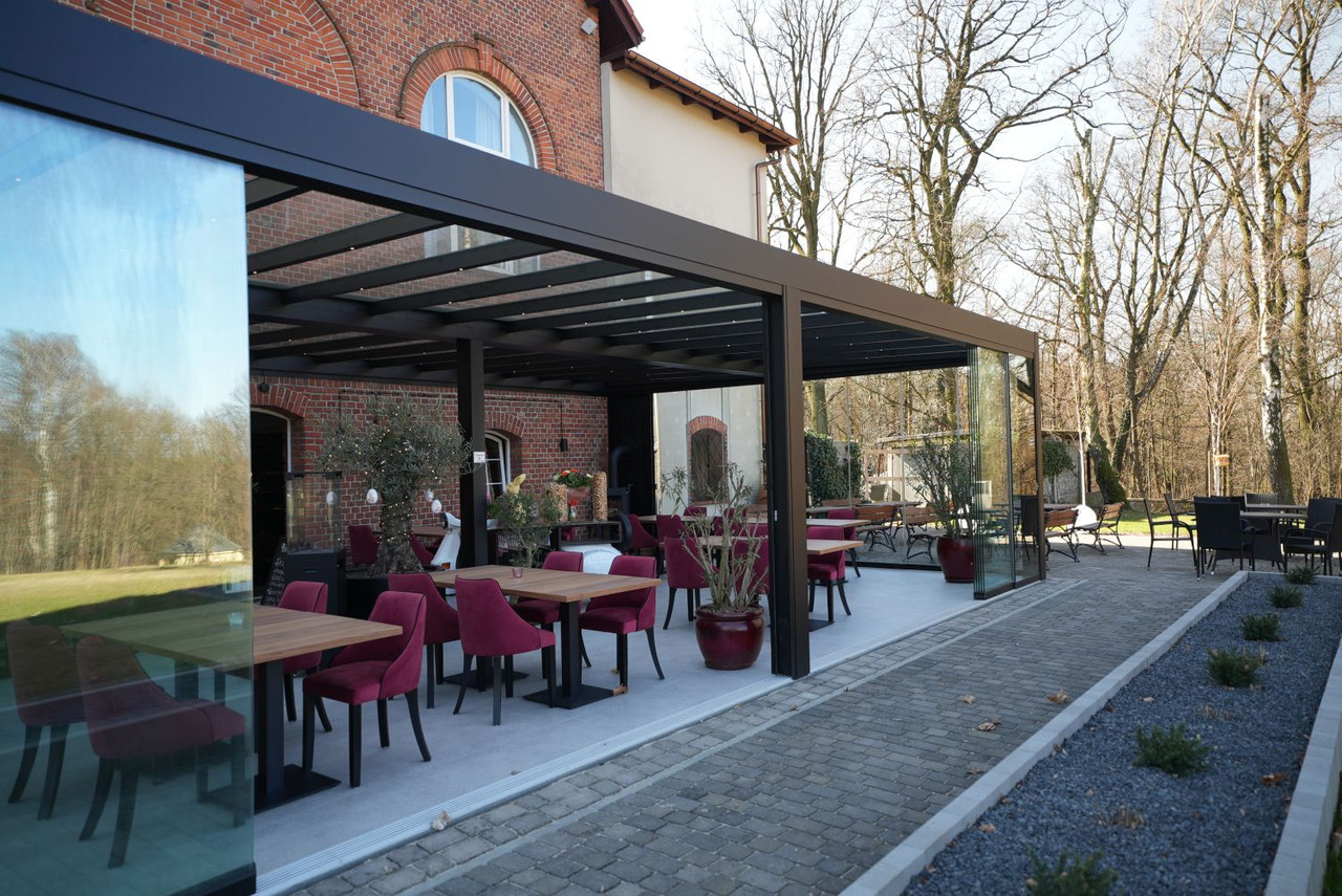 Realizacja ogrodu zimowego dla restauracji 20