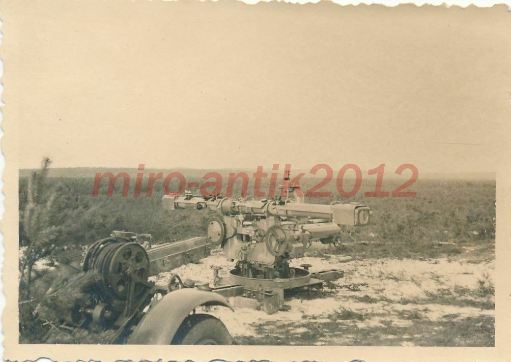 Foto, 2.Flak-Rgt.24 Menden, Kmdo.Gerät 40 ist in Stellung,