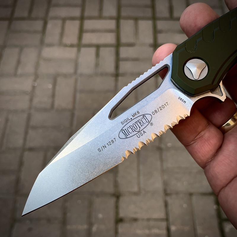 9F184551-9058-4B55-BEE1-590A5E09F7D5