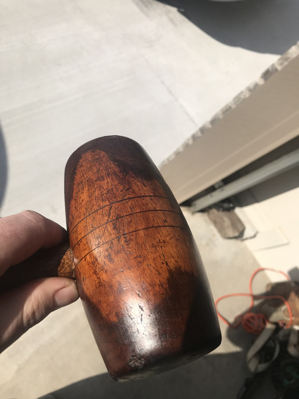 4E6B94F1-7D7E-42A2-869E-6227752D98CE