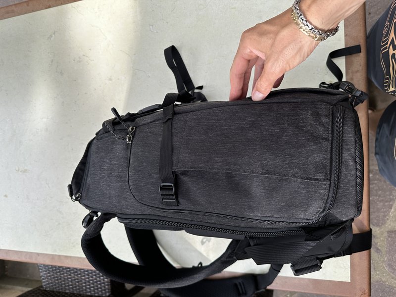 37C6FACA-D693-47CA-BFBB-41EE1F116474