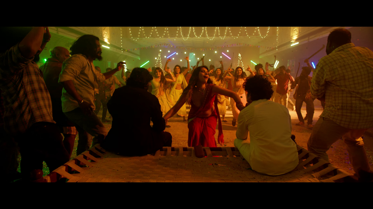 vlcsnap 2025 11 25 23h33m56s787