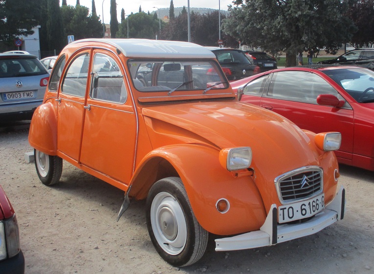 CLASSIC MOTOR SHOW Alcalá de Henares 2ºs domingos de mes - Página 21 Museomoto1022-15