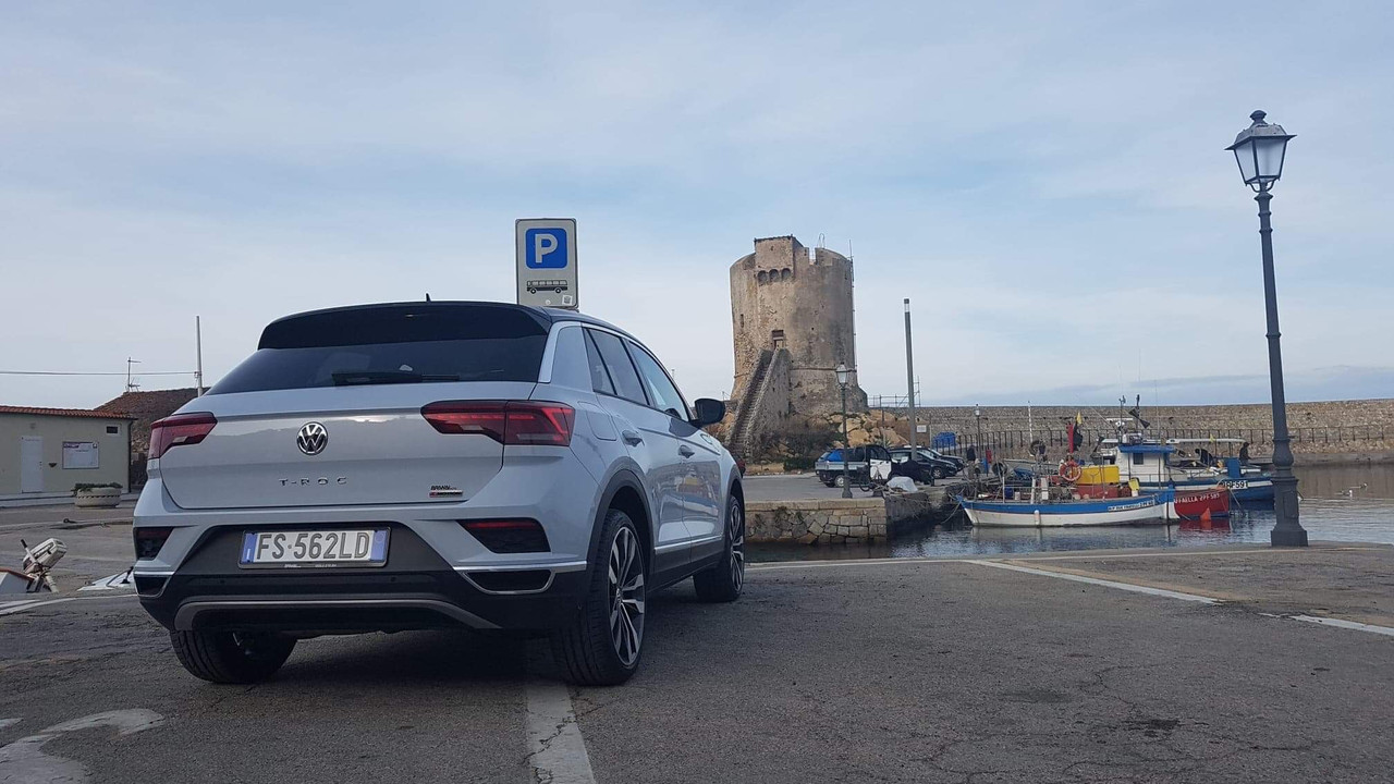 52D4F5D6-3A2C-4493-B5BF-A81B046789FD