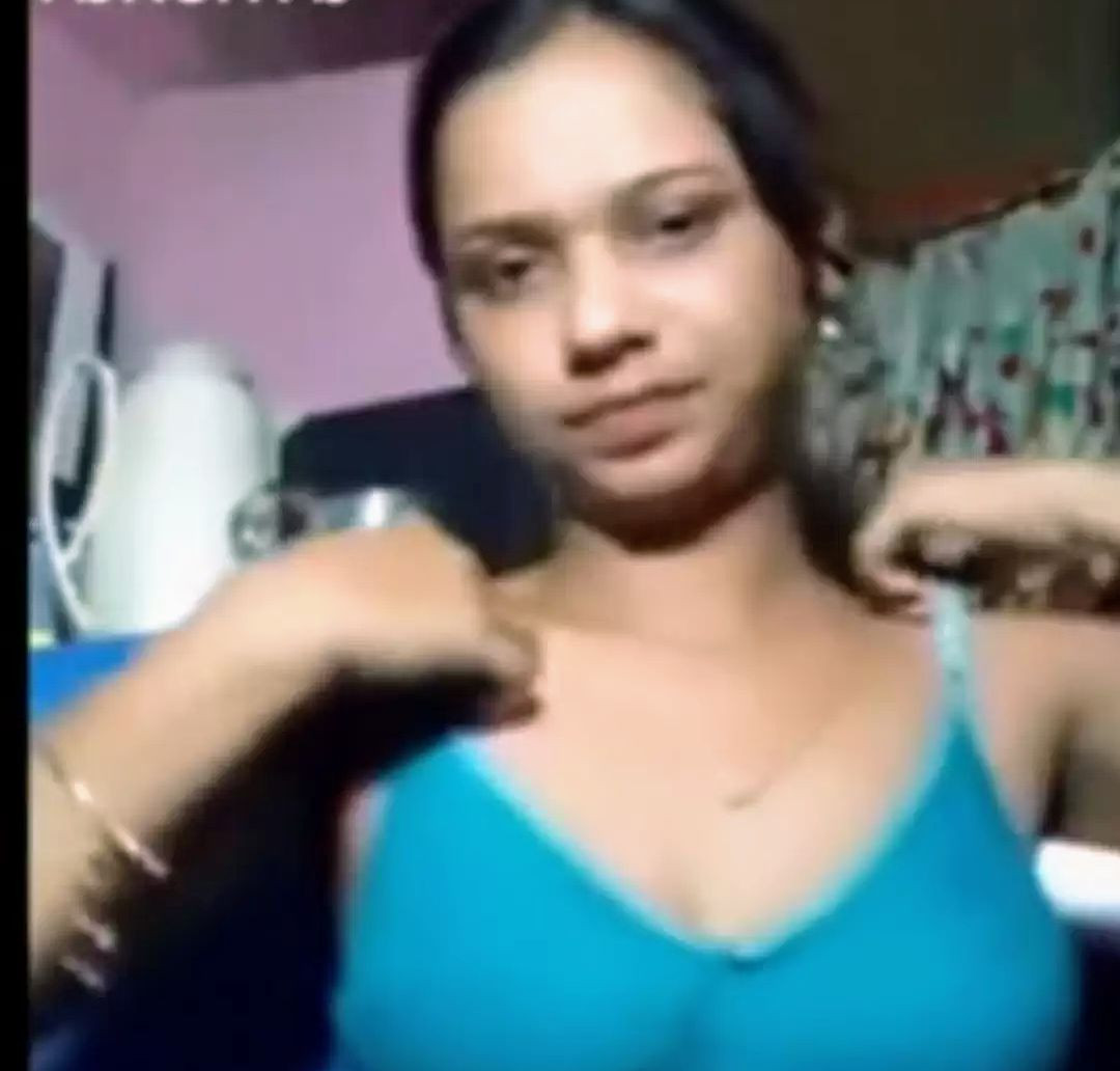 Desi Indian girl removed all cloths nude video Latest