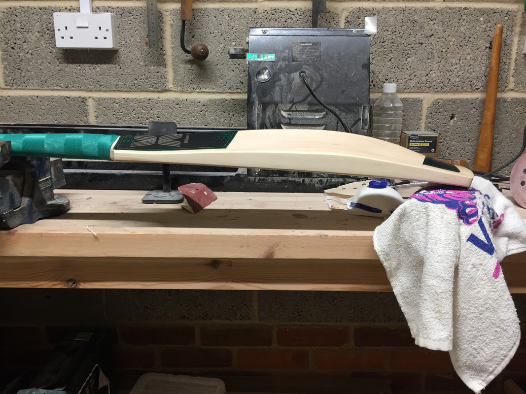 F8A3999A-F467-408D-82EA-022FA95BAAA2