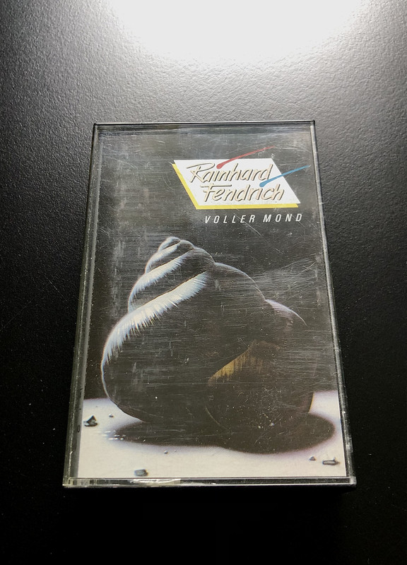 F1BF6876-D1D4-49FC-95CF-B00DE0FF5051