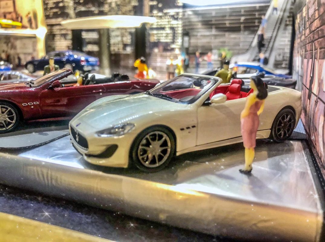 6208519D-D86C-4568-9881-64AB8278D86C