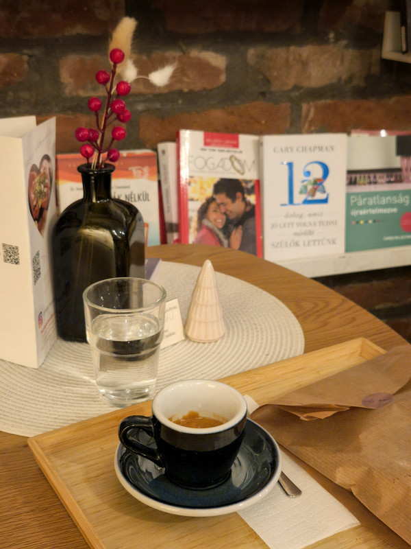 Connect Specialty Kávézó 3