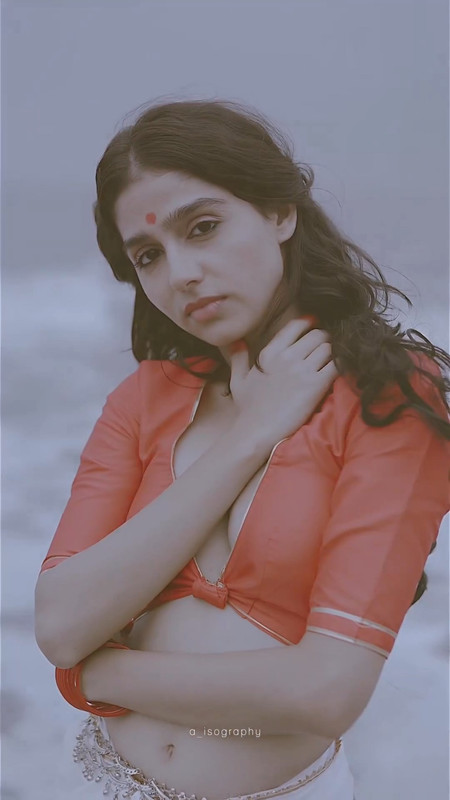 anaswara.rajan sexy photoshoot.mp4_snapshot_00.18.240