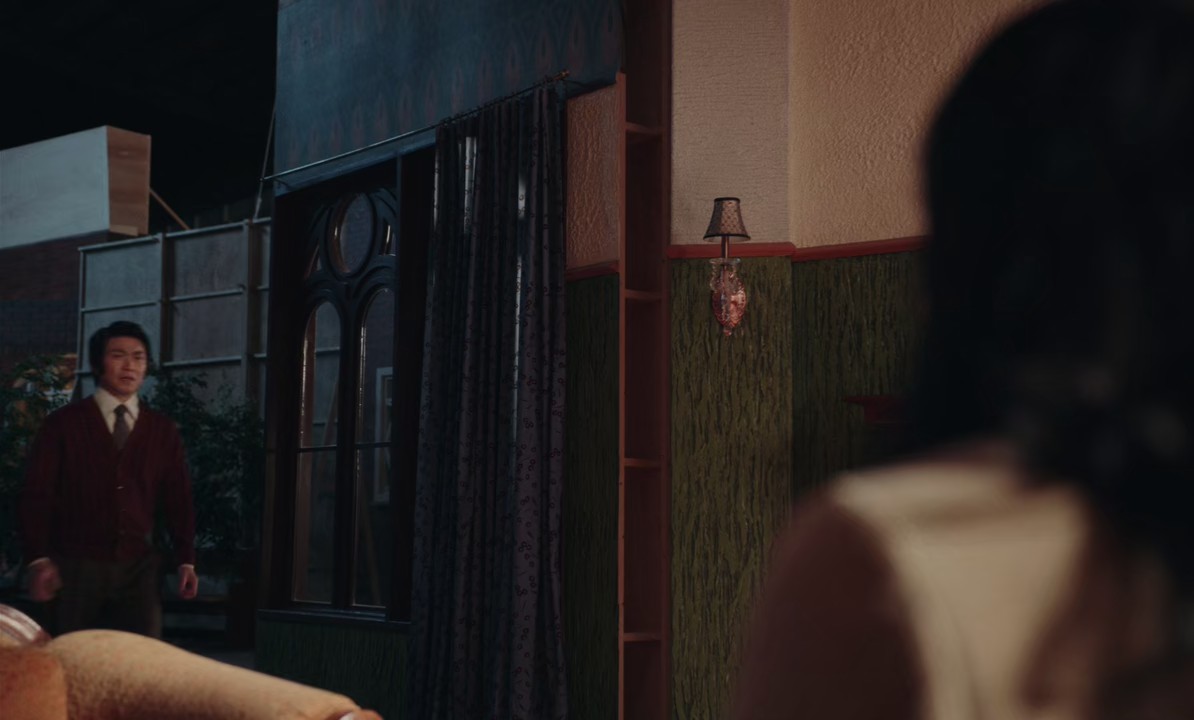 Cobweb-2023-Hindi-Kor-720p-x265-HEVC-AAC-2ch-ESub-mp4-0001