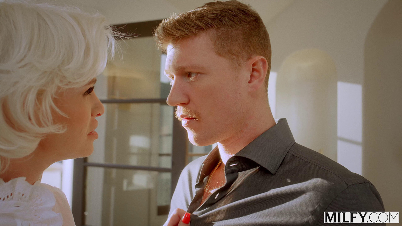 vlcsnap-2023-10-17-04h33m41s709