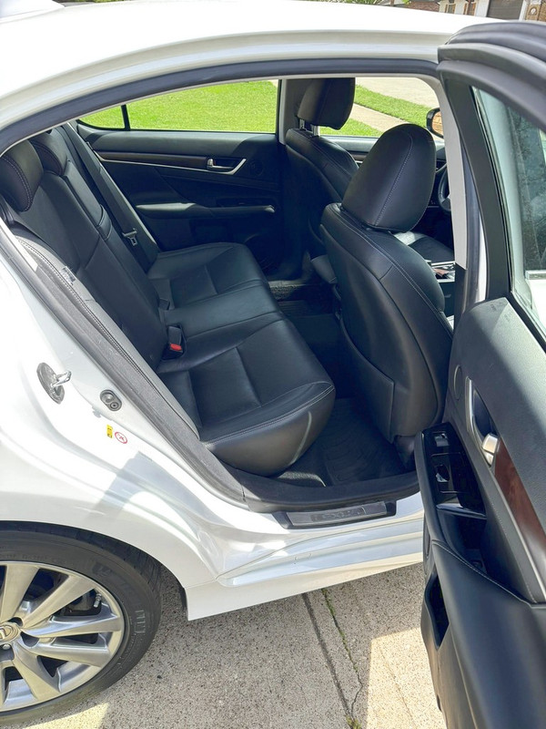 Vehicle thumbnail 20