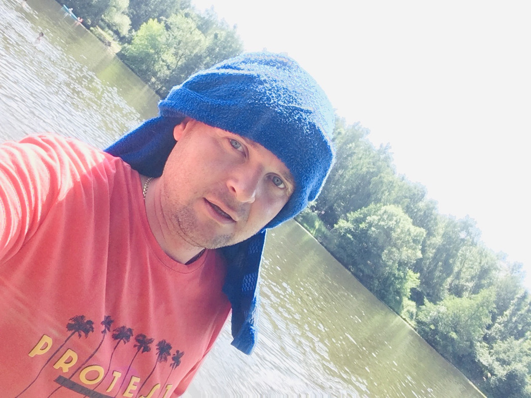 3AAB7D6E-A292-4F52-A7E7-AF7A95821142