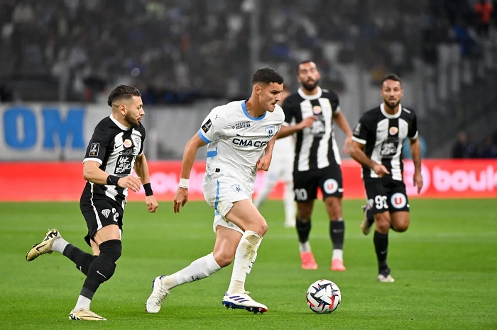 Marseille vs Angers, 03h05 ngày 30/10