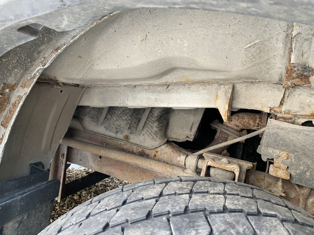 DFCC9828-1CB2-47F6-96F0-68A1D021B47D